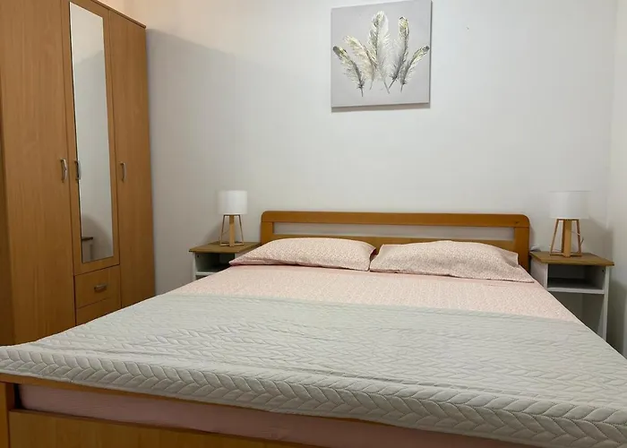 Luxury Lemi Split
