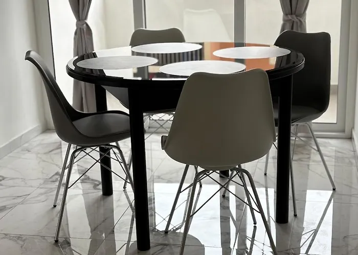 Luxury Lemi * Split