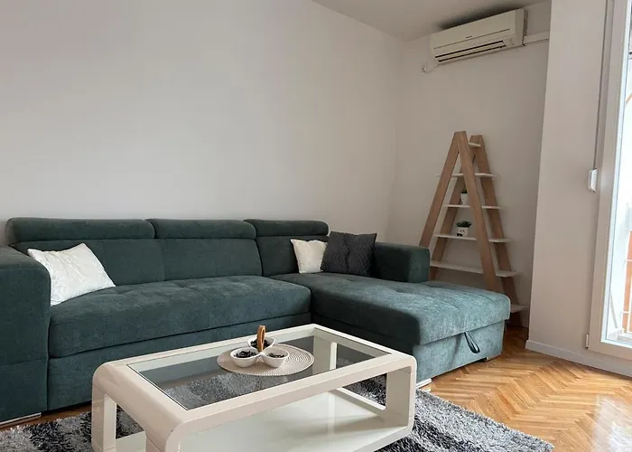 Διαμέρισμα Luxury Lemi